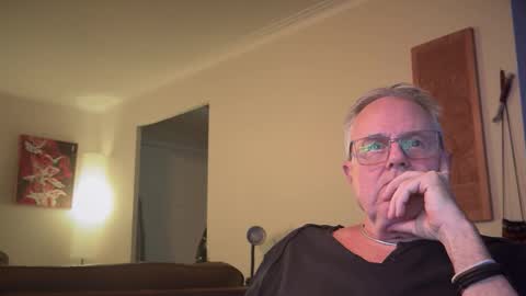 eros online show from 02-09-25, 10:43