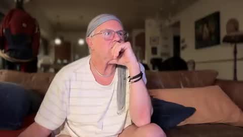 eros online show from 03-10-25, 06:05