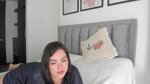 Karen online show from 01-14-25, 07:43