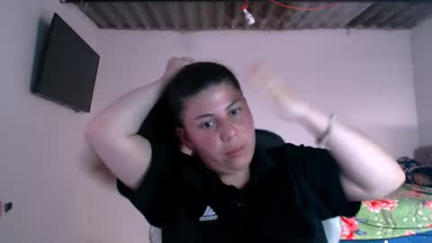 Sara online show from 04-22-26, 06:42