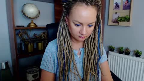 Snapshot of erotic_kaya chatting on 01-29-25, 04:19 KAYA online show from 01-29-25, 04:19