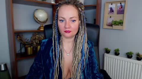 Snapshot of erotic_kaya chatting on 02-12-25, 05:16 KAYA online show from 02-12-25, 05:16