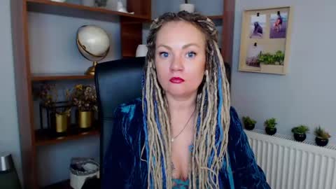 Snapshot of erotic_kaya chatting on 02-13-25, 03:24 KAYA online show from 02-13-25, 03:24