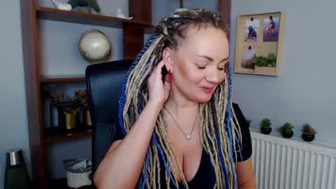 Snapshot of erotic_kaya chatting on 02-27-25, 05:04 KAYA online show from 02-27-25, 05:04