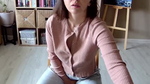 Snapshot of erotic_vibe chatting on 10-07-25, 06:54 Melissa online show from 10-07-25, 06:54