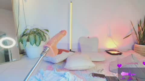 TINY  online show from 03-27-26, 08:26