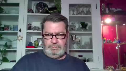 Erwins room welcome sound on online show from 01-10-25, 12:17