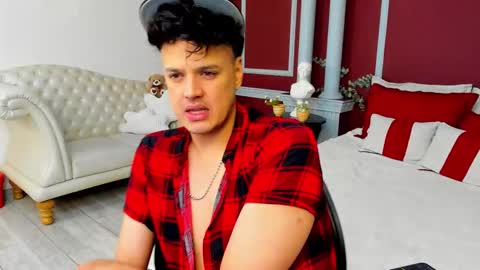 eryxmarlowe_ online show from 10-22-25, 01:17