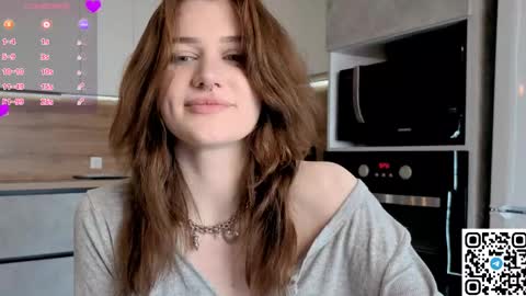 EshleGreen online show from 04-01-26, 09:43