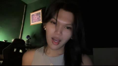 Chelliane online show from 11-28-25, 05:54