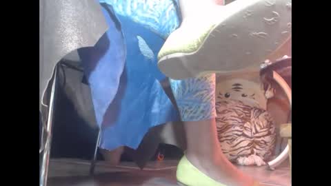 Eskela911 online show from 03-05-26, 01:40