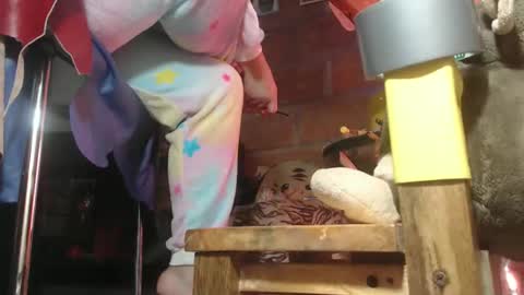 Eskela911 online show from 04-19-26, 02:00