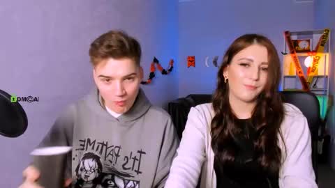 esma_shine online show from 10-30-25, 08:31