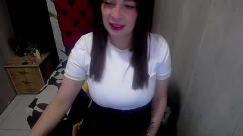 esmeralda black online show from 06-23-26, 03:48