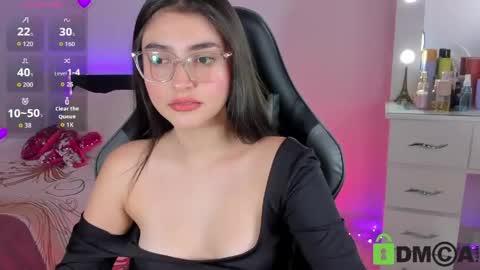 Esmeralda online show from 06-03-26, 04:01