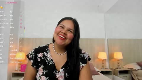 Esmeralda online show from 03-28-26, 07:35