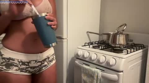 blue online show from 06-27-26, 05:45