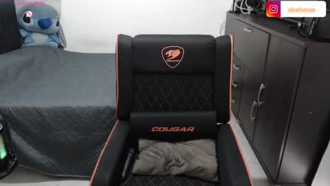 Xbebetax online show from 11-20-25, 08:41