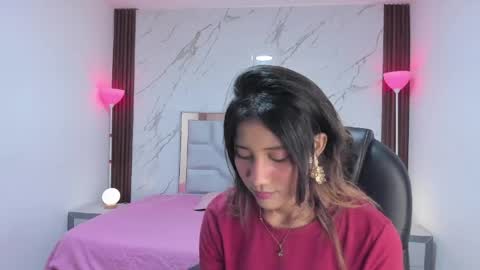 esperanzamora online show from 04-17-26, 11:46