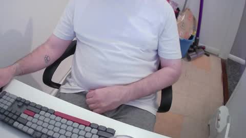 Morph online show from 05-15-26, 07:43