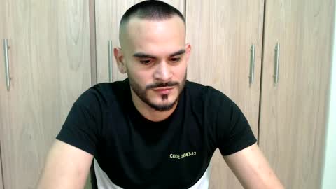 Esteban Fernandez online show from 02-26-25, 04:36