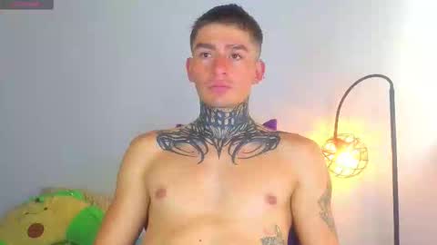 Esteban independent model online show from 01-19-26, 03:16