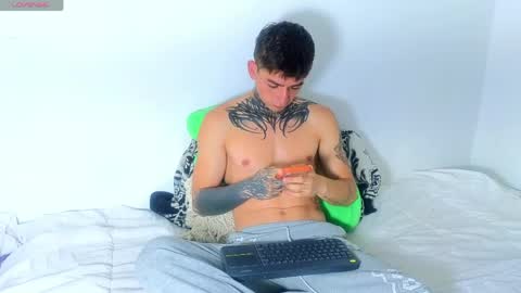 Snapshot of estebanchar_ chatting on 06-02-26, 11:45 Esteban independent model online show from 06-02-26, 11:45