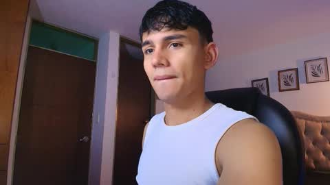 Esteban online show from 10-22-25, 10:48