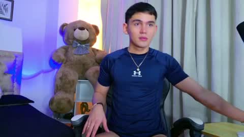Snapshot of estebanperez_ chatting on 06-22-26, 07:11 Esteban online show from 06-22-26, 07:11