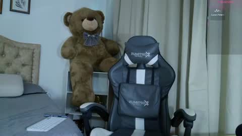 Snapshot of estebanperez_ chatting on 07-29-26, 11:30 Esteban online show from 07-29-26, 11:30