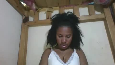 Snapshot of estedia chatting on 05-13-26, 07:17 estedia online show from 05-13-26, 07:17