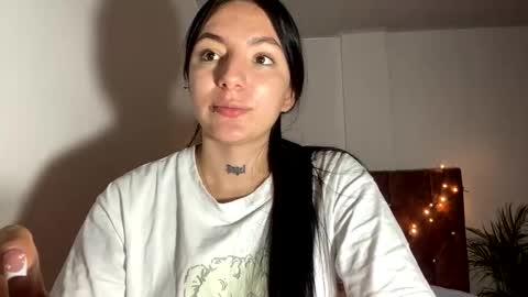 Snapshot of estefa1 chatting on 04-03-26, 06:33 estefa1 online show from 04-03-26, 06:33