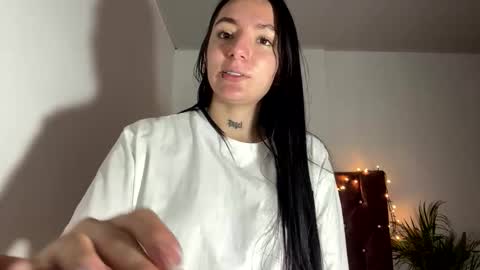 Snapshot of estefa1 chatting on 04-05-26, 05:26 estefa1 online show from 04-05-26, 05:26