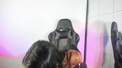 Snapshot of estefa_g chatting on 11-20-25, 10:42 Estefa G online show from 11-20-25, 10:42