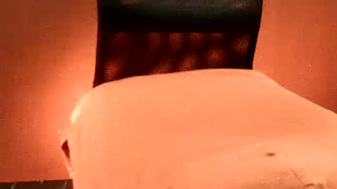 estelarseiya online show from 11-19-25, 05:40