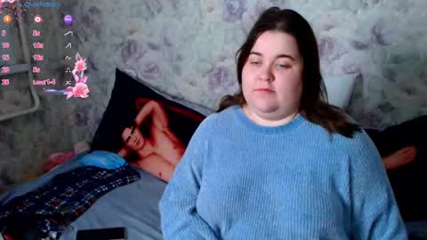 estelle_hicks online show from 12-12-24, 09:26