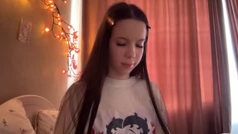 Snapshot of estellezdebski chatting on 07-09-26, 02:43 estellezdebski online show from 07-09-26, 02:43
