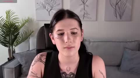 Snapshot of ester_henderson chatting on 07-03-26, 01:34 Ester Henderson online show from 07-03-26, 01:34