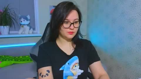 EsterPlayful online show from 12-05-25, 10:13