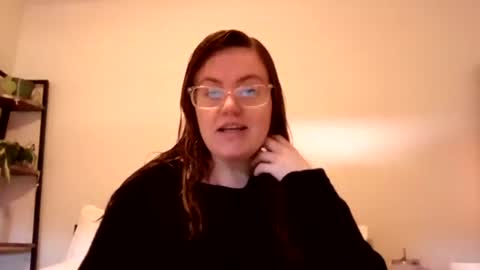 Esther online show from 06-03-26, 01:25