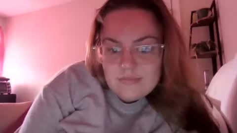 Esther online show from 06-06-26, 12:54