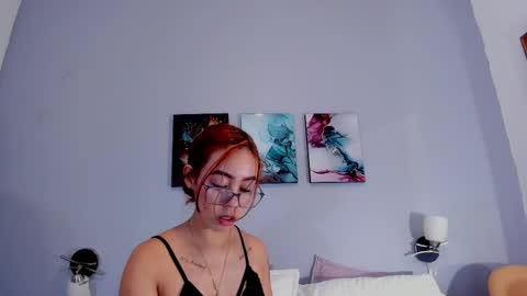 Estrellita online show from 06-04-26, 12:33