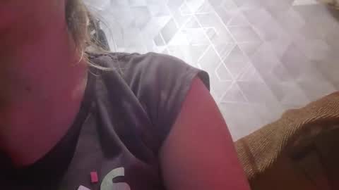 estrellawalters online show from 11-23-25, 01:11