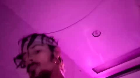 Snapshot of et528007 chatting on 09-25-25, 07:01 et528007 online show from 09-25-25, 07:01