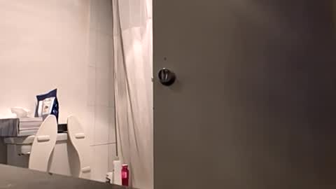 et528007 online show from 04-15-26, 05:31