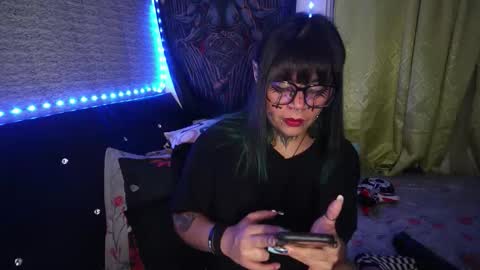 Snapshot of eta_carinae6 chatting on 10-26-25, 06:19 eta_carinae6 online show from 10-26-25, 06:19