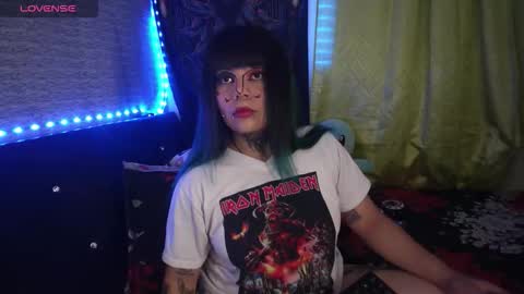 Snapshot of eta_carinae6 chatting on 11-09-25, 04:44 eta_carinae6 online show from 11-09-25, 04:44