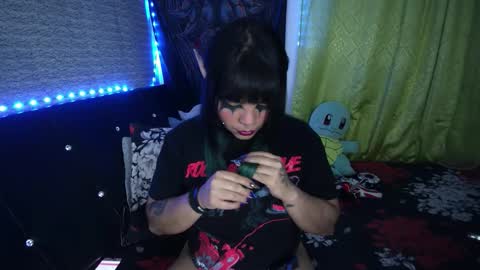 Snapshot of eta_carinae6 chatting on 12-05-25, 04:32 eta_carinae6 online show from 12-05-25, 04:32