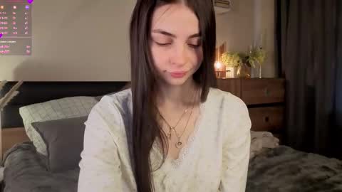 Snapshot of eternity_is_endless chatting on 11-08-25, 07:52 Mary online show from 11-08-25, 07:52