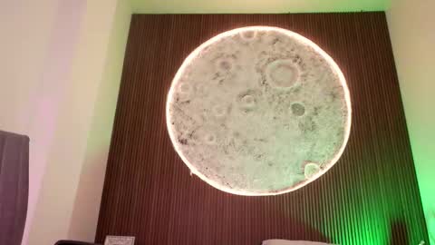 ethaancox online show from 12-23-25, 09:07